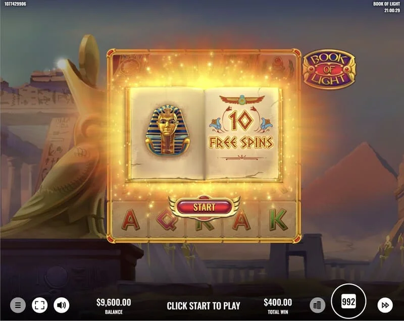 Book of Lights - Free Spins शुरू हो रहे हैं और प्रतीक फैल रहा है
